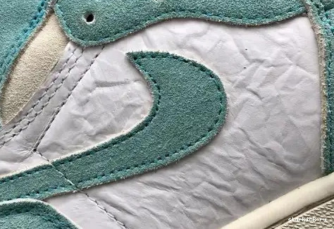 Retro OG 555088-311 Jordan High Green” Air 1 555088-311 “Turbo 0324